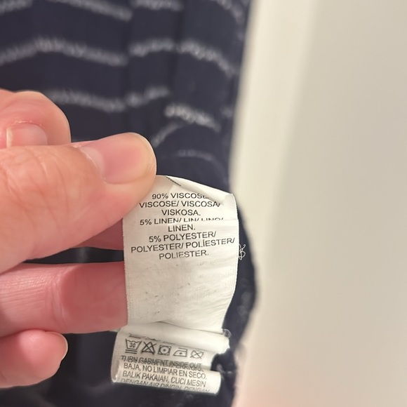 Lucky Brand 5% Linen Navy Blue Striped Long Sleeve Cozy Comfy Size Medium - Picture 4 of 4